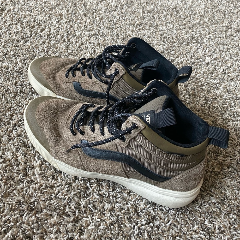 Vans Ultra range boots